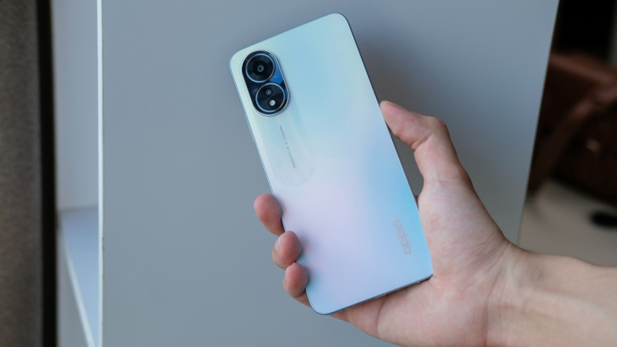 Đánh giá về thiết kế của Oppo A18 1
