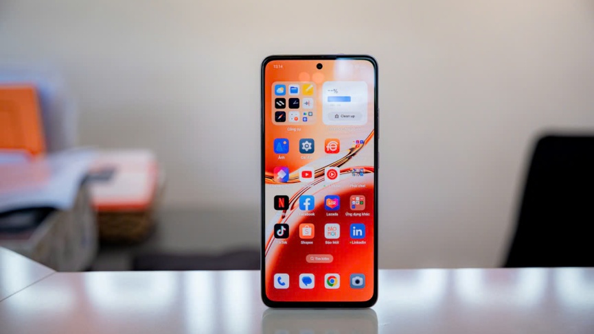 Đánh giá Oppo Reno12 F về màn hình: Sống động và mượt mà