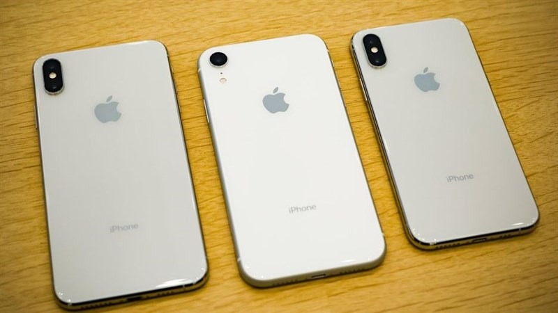 iPhone XS Max, XS, và X
