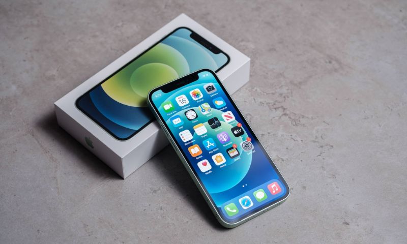 iPhone 12 ra mắt năm nào