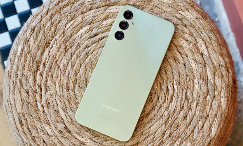 Dung lượng pin lớn với khả năng sạc pin nhanh chóng