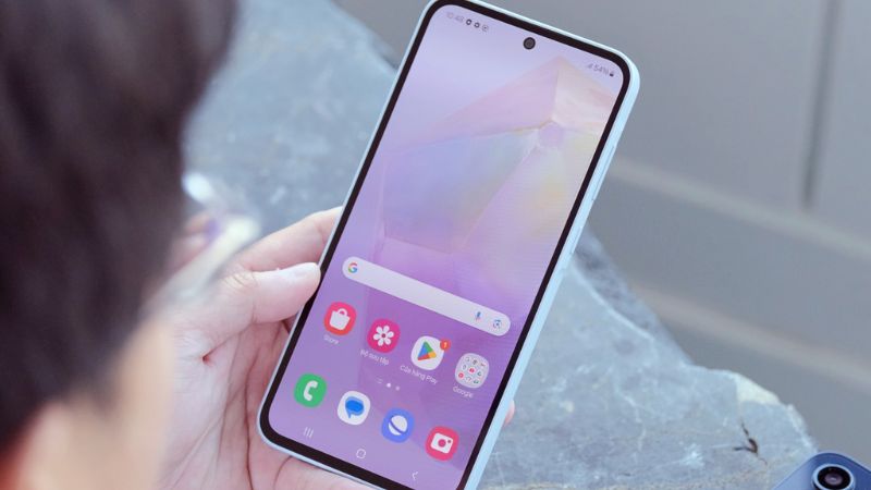 samsung a35 vs a54