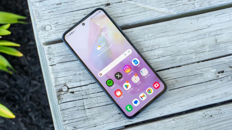 Giá bán Samsung A35 vs A54 hiện nay