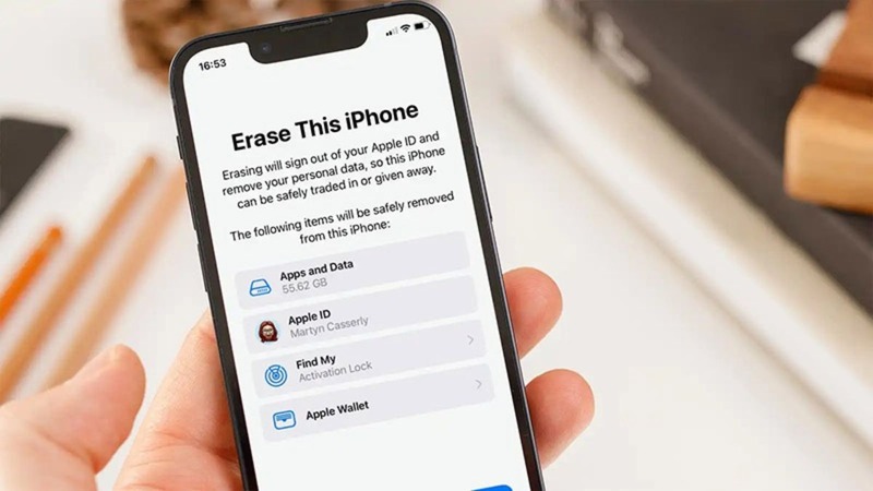 Vì sao iPhone bị dính iCloud?