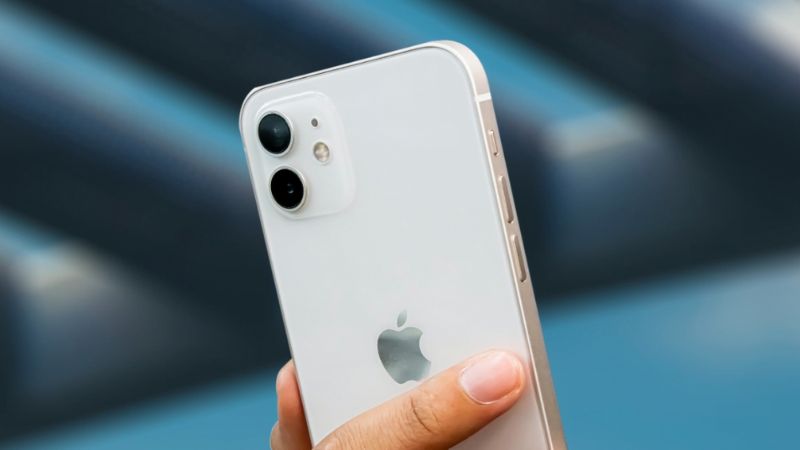 so sánh iphone 11 và 12