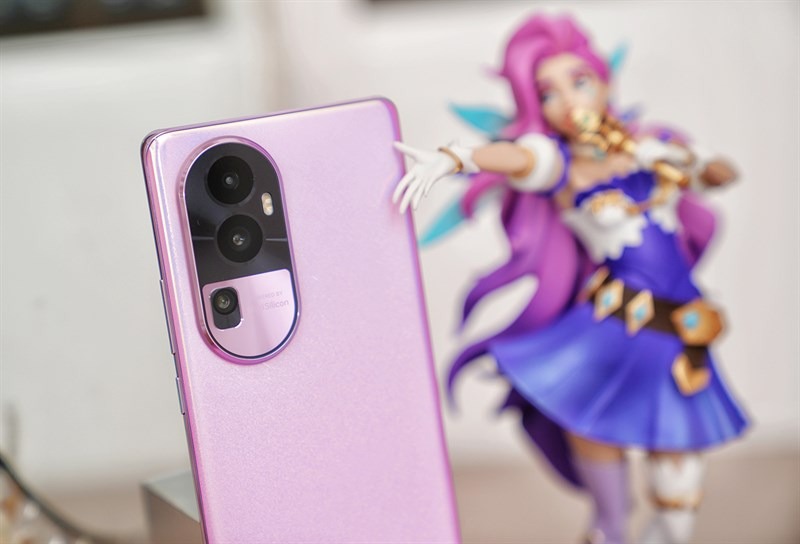 OPPO Reno10 Pro+ màu hồng