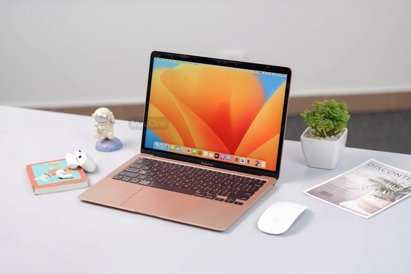 MacBook Air M1