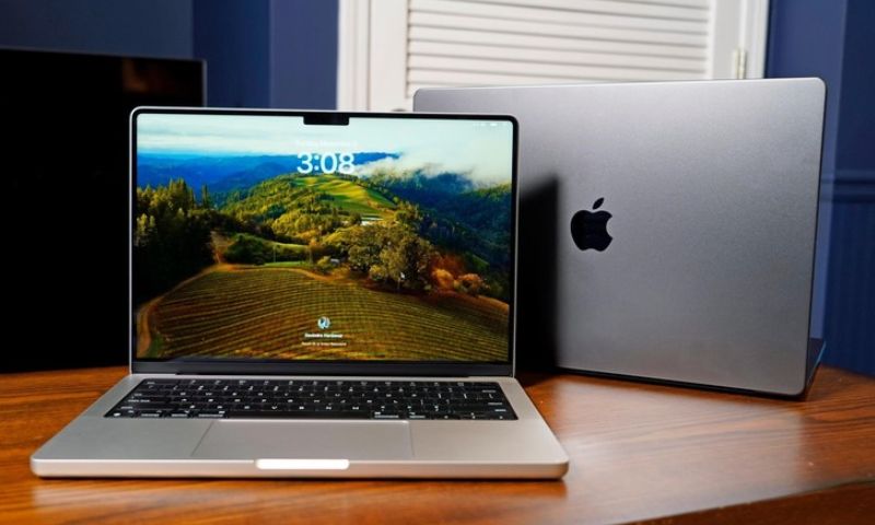MacBook Pro M3 14 Inch (16GB/512GB)