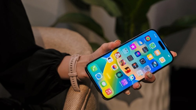 iPhone 14 Pro Max: iOS và Hệ sinh thái Apple