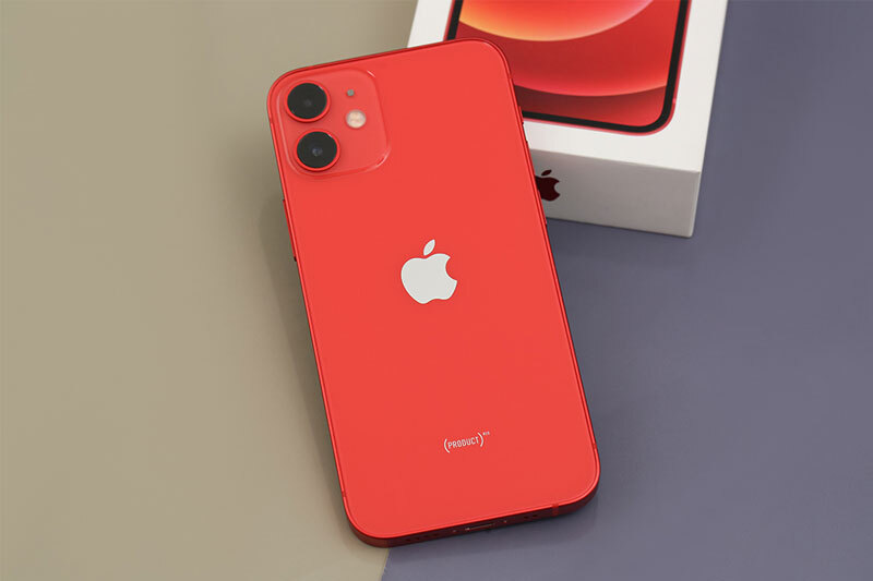 iPhone màu đỏ