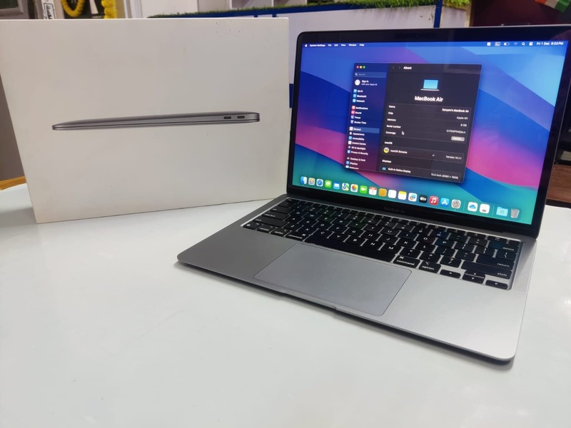 Macbook 8GB có đủ dùng