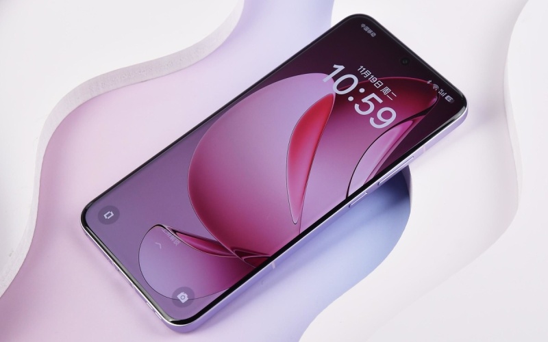 Đánh giá Oppo Reno13 Pro về màn hình