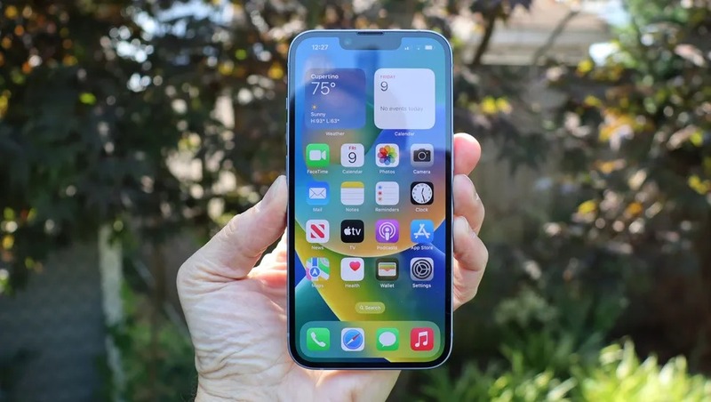 oppo Reno13 Pro và iphone 14