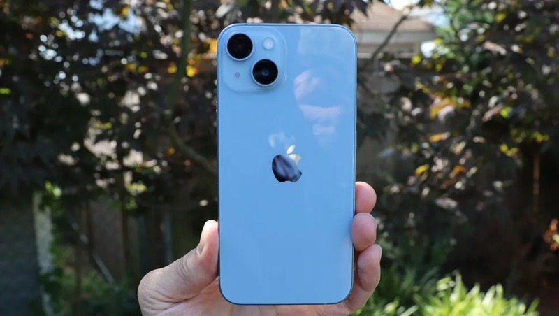 oppo Reno13 Pro và iphone 14