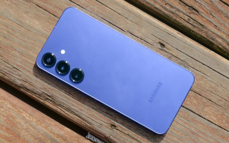 Đánh giá Galaxy S25 Plus về thiết kế