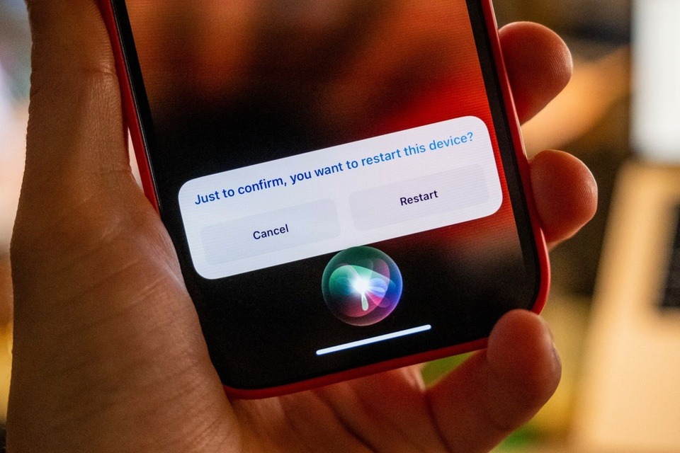 Tính năng Siri và Voice Control