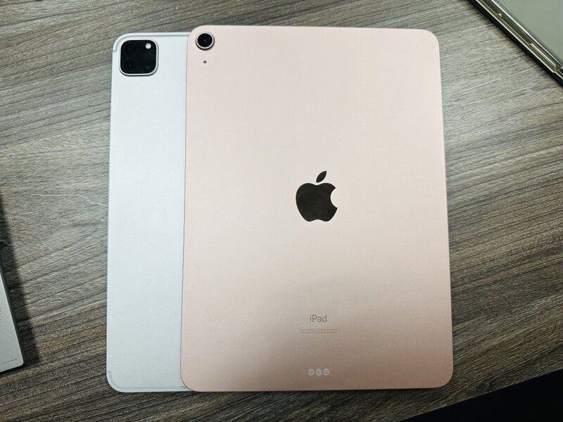 Nên mua iPad Pro 2018 hay iPad Air 4 để sử dụng?