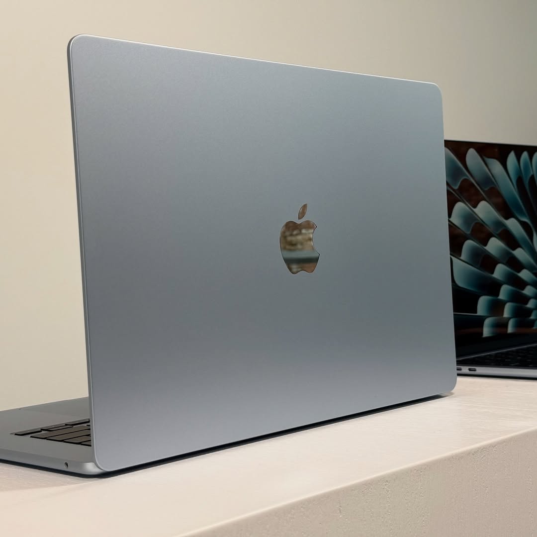 Apple ra mắt MacBook Air M4