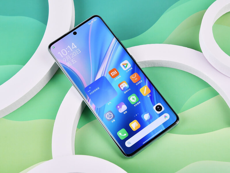 Màn hình sắc nét của Redmi Note 14 Pro Plus