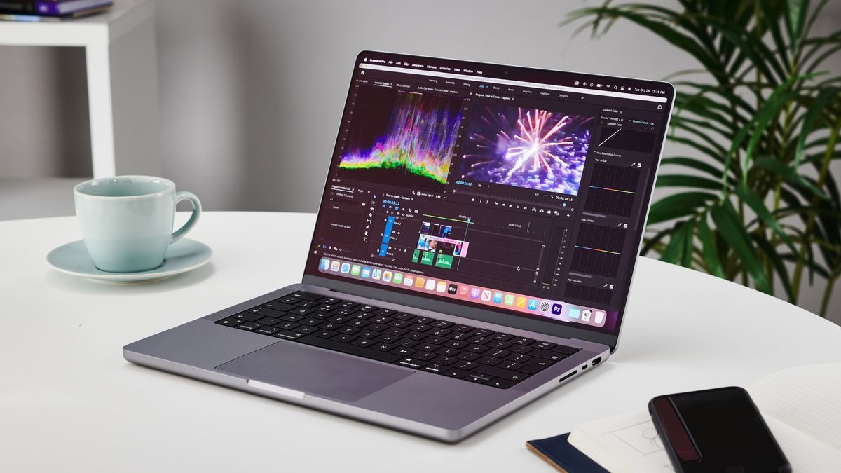 hoãn ra mắt MacBook M5 