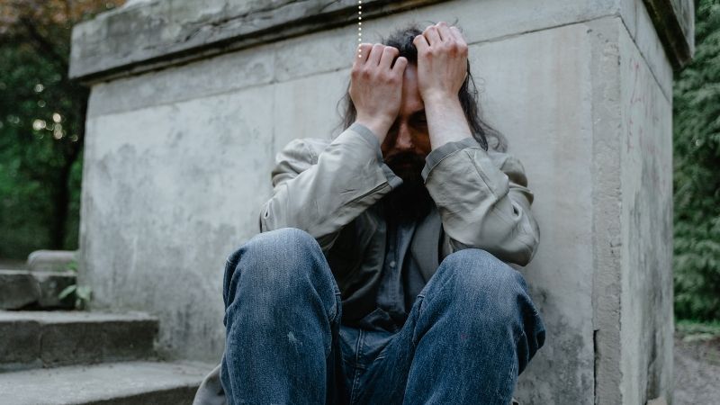 người lạnh lùng thiếu kết nối