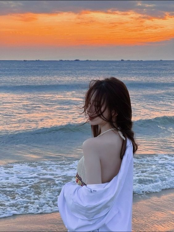 Ngoái đầu nhìn lại phía sau