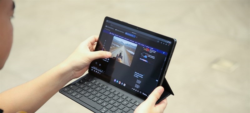 galaxy-tab-s10-fe-vs-galaxy-tab-s10-fe-plus