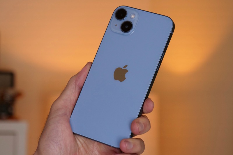 iPhone 14 điện thoại giá 10 triệu đáng mua nhất 2025