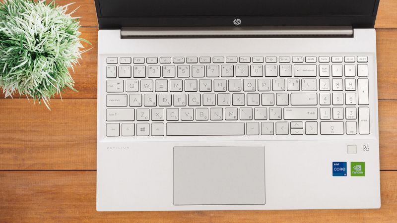 Laptop HP Pavilion 15-eg0000