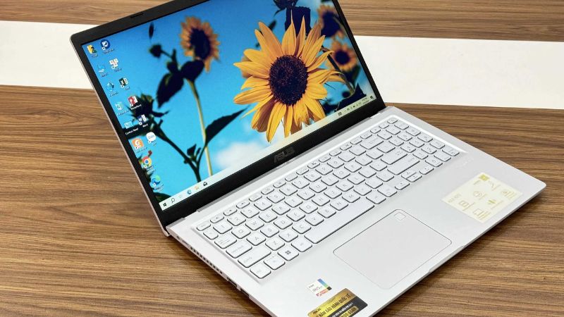 ASUS VivoBook 15 X515EA