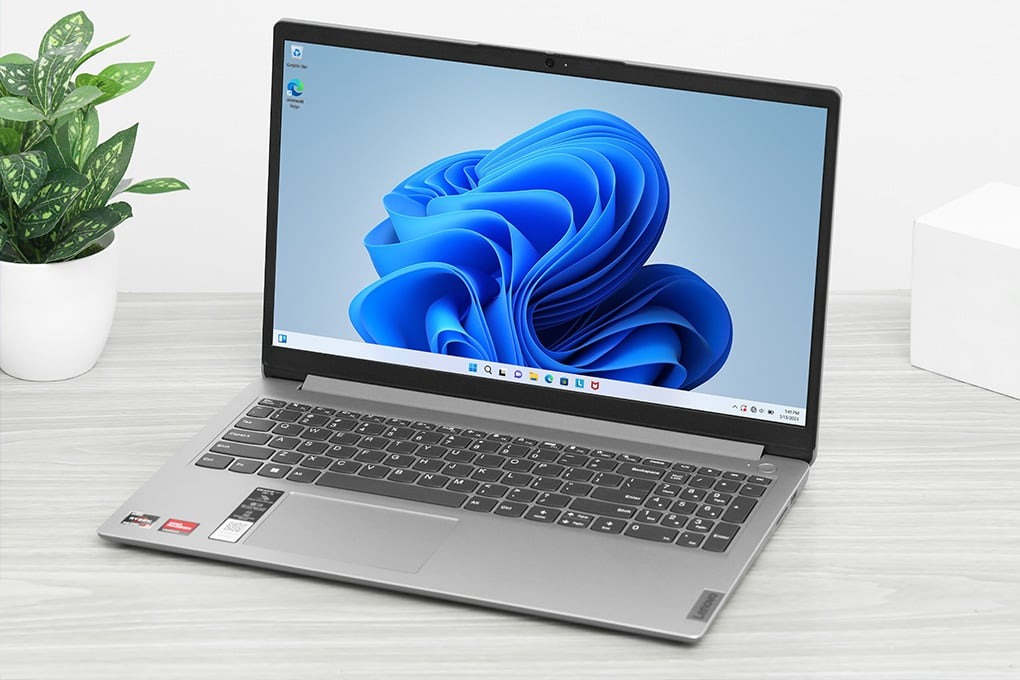 laptop-cho-sinh-vien-kinh-te