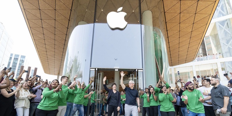 lộ trình ra mắt iPhone