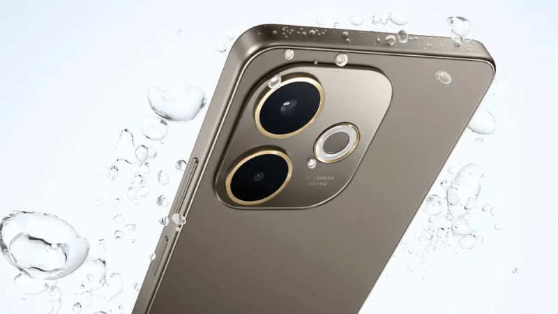may-anh-oppo-a5-pro-vs-oppo-reno-13f