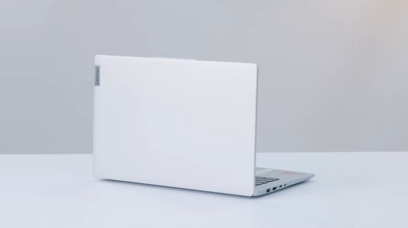laptop cho sinh viên truyền thông