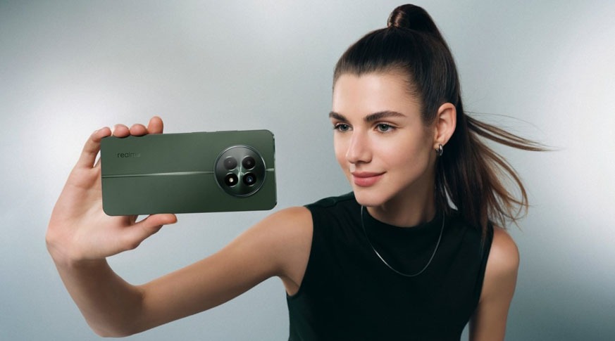 Realme 12