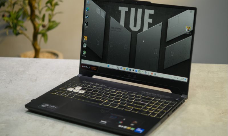 laptop cho sinh viên kiến trúc