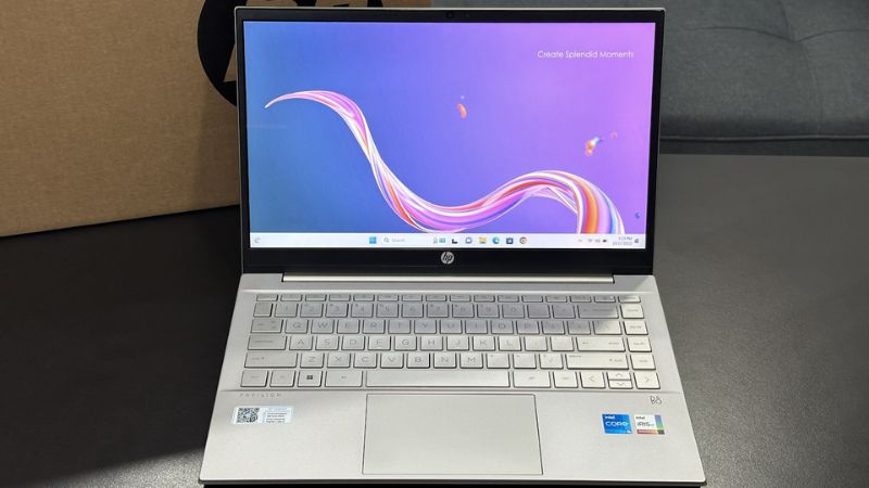 laptop-cho-sinh-vien-digital-marketing-8