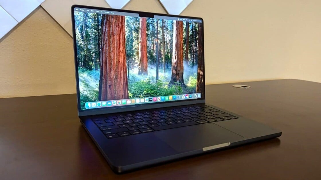 laptop cho sinh viên logistics