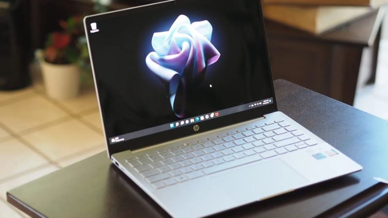 HP Pavilion 15-EG3112TU 8U6L9PA