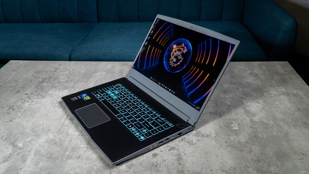laptop-gaming-mong-nhe