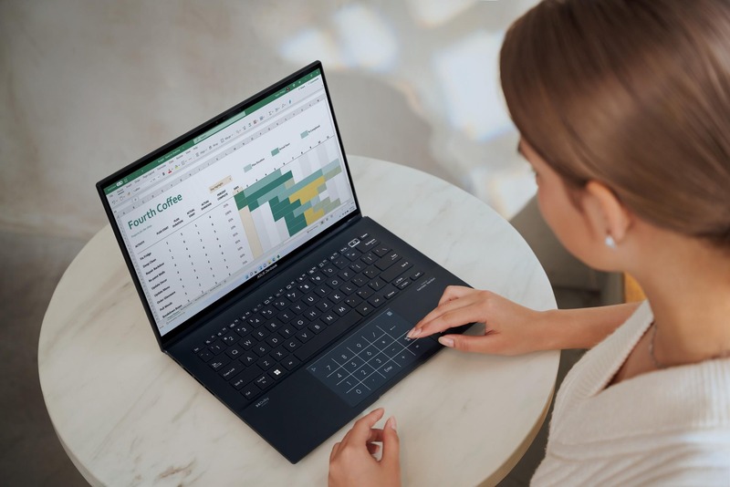ASUS Zenbook 14 OLED UM3402YA-KM405W
