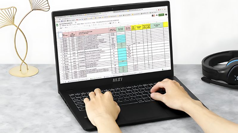 laptop văn phòng mỏng nhẹ