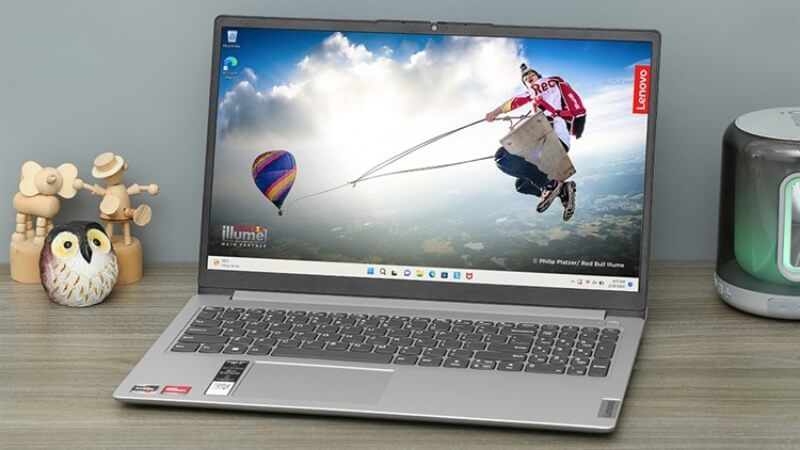 Lenovo Ideapad 1 15ALC7 R7 5700U có thời lượng pin ấn tượng