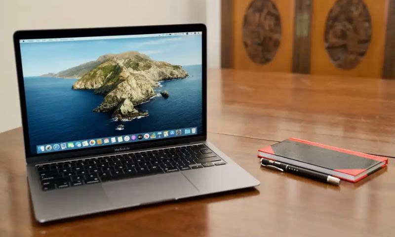 MacBook Air M2 13 Inch 8 CPU 8 GPU (16GB/256GB) | Chính Hãng Apple Việt Nam