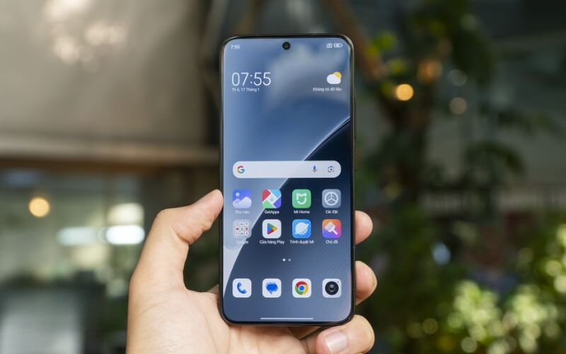 Xiaomi 15 sở hữu màn hình nhỏ gọn