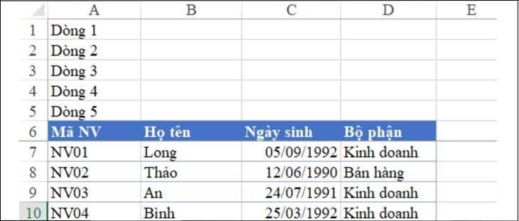 Không thấy tùy chọn Freeze Panes
