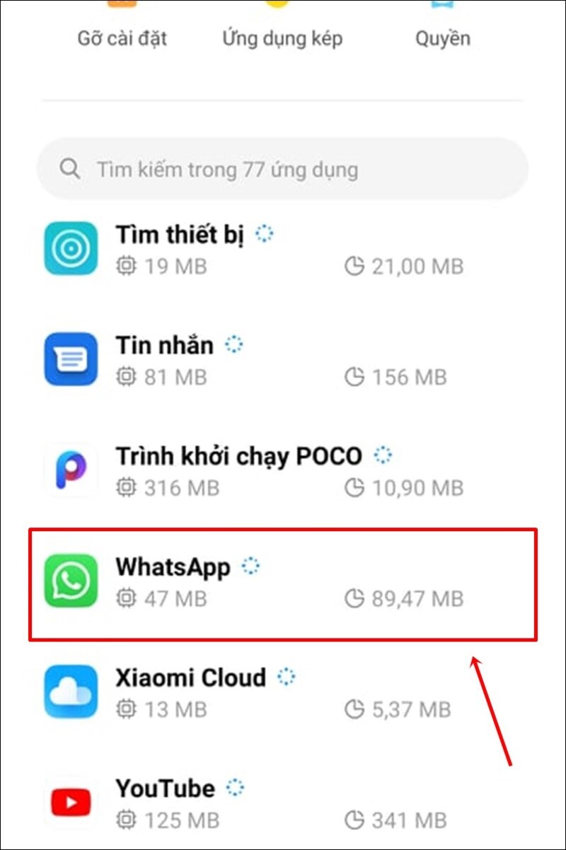 Tìm và chọn WhatsApp