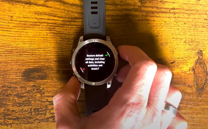 cach-reset-dong-ho-garmin