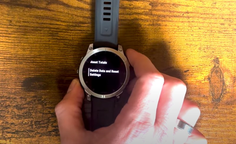 cach-reset-dong-ho-garmin