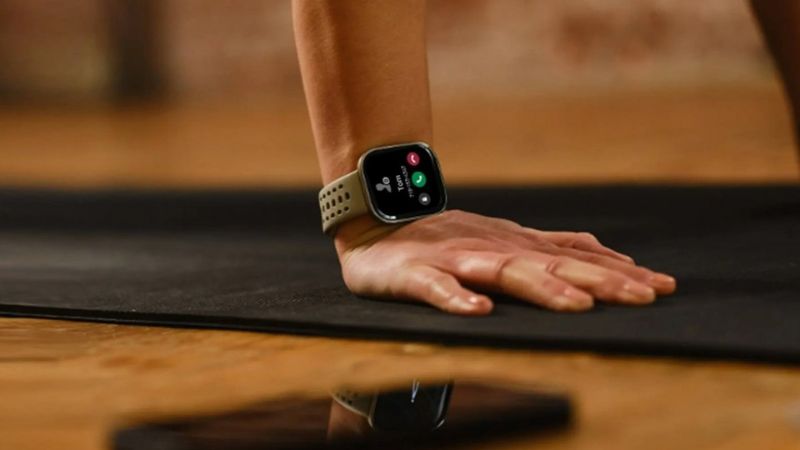 Gọi Bluetooth, mic và loa tích hợp